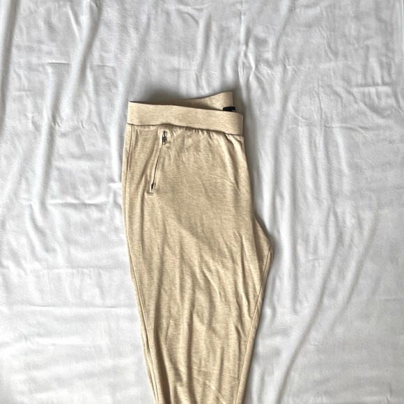 Torrid Pull-On Ponte Jogger Pants Tan Relaxed Fit Plus Size 22 - Picture 5 of 9